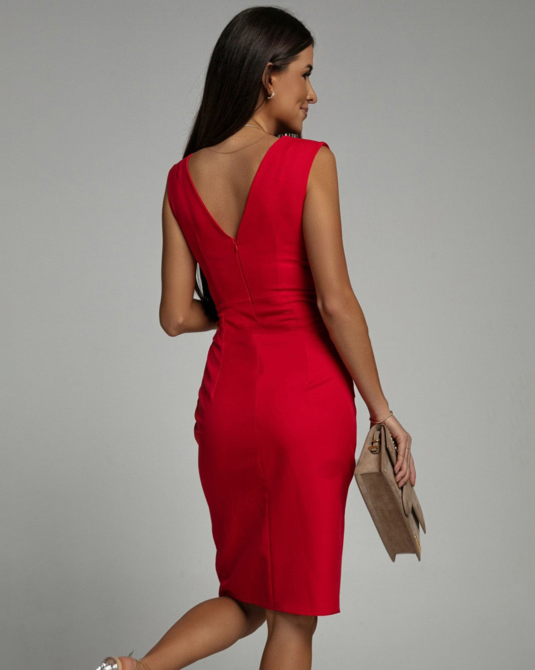 SIENNA – Sculpting & Feminine Dress