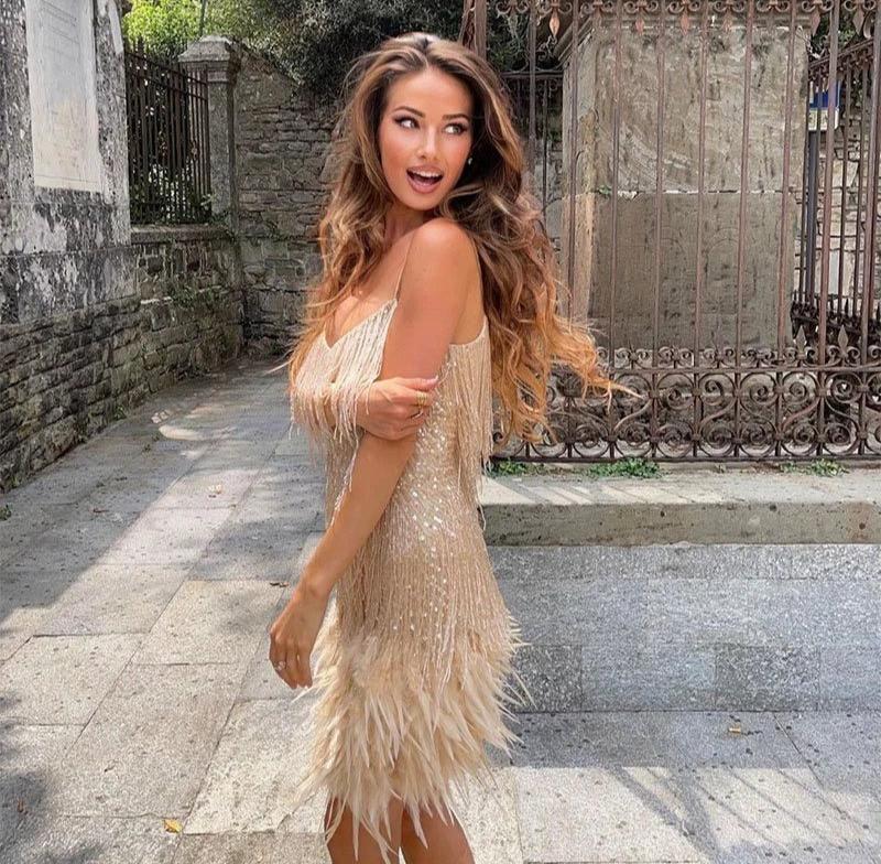 Élora – Luxe Feather Dress
