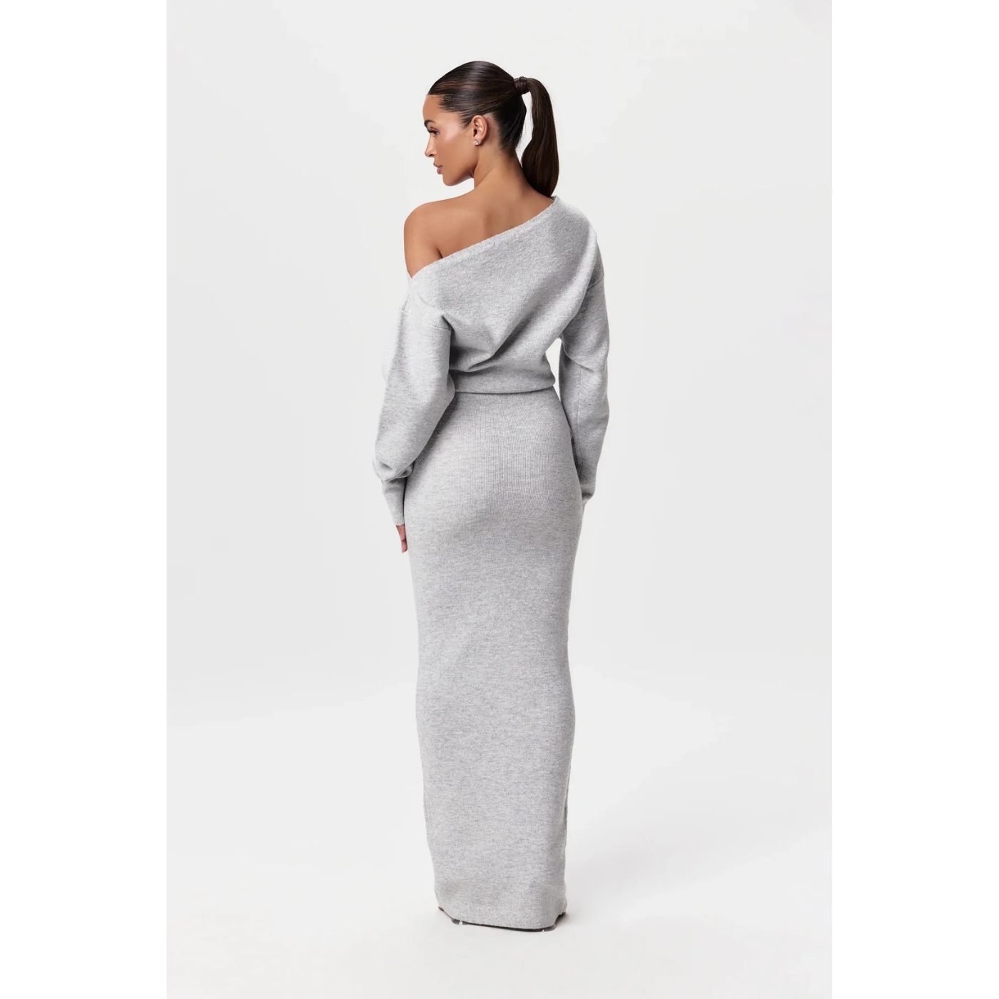 CLAUDIA – Maxi Sweater Dress – Elegance and Comfort in One